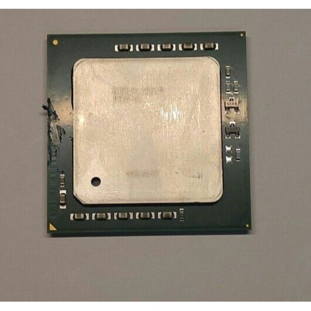 Intel Xeon 3.06 GHz (RK80532KE0831M) Processor SL6VL